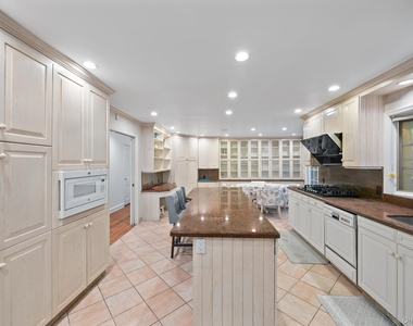 98 Brookby Road - Photo Thumbnail 8