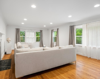 98 Brookby Road - Photo Thumbnail 5
