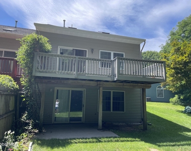 7318 Vic Court - Photo Thumbnail 24