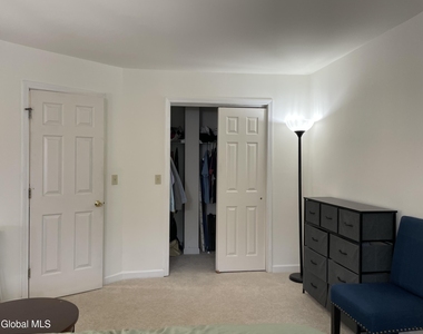 7318 Vic Court - Photo Thumbnail 14