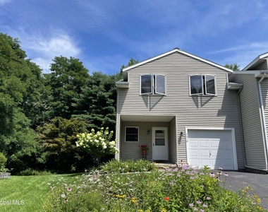 7318 Vic Court - Photo Thumbnail 25