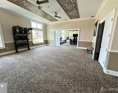 2208 Jacob Francis Way - Photo Thumbnail 10