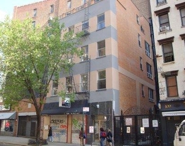 105 E 9th Street - Photo Thumbnail 10