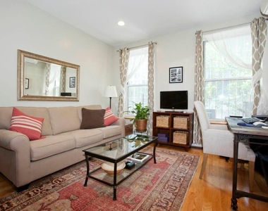 105 E 9th Street - Photo Thumbnail 5