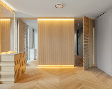16 W 40th Street - Photo Thumbnail 4
