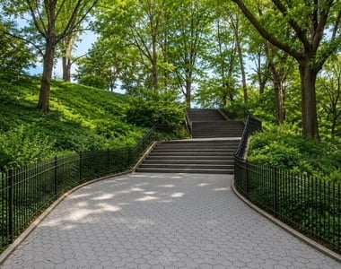 550 Riverside Drive - Photo Thumbnail 7