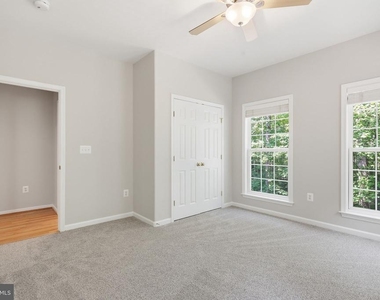 100 Spyglass Lane - Photo Thumbnail 10