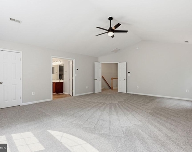 100 Spyglass Lane - Photo Thumbnail 20
