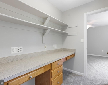100 Spyglass Lane - Photo Thumbnail 31