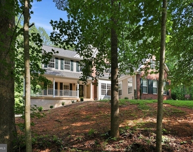 100 Spyglass Lane - Photo Thumbnail 46