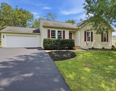 9571 Basilwood Drive - Photo Thumbnail 24