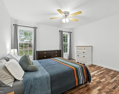 9571 Basilwood Drive - Photo Thumbnail 13