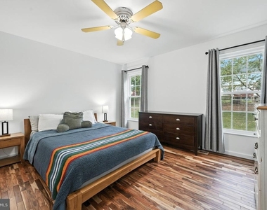 9571 Basilwood Drive - Photo Thumbnail 14