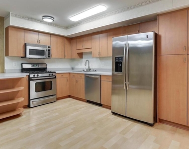 10126 Copeland Drive - Photo Thumbnail 9