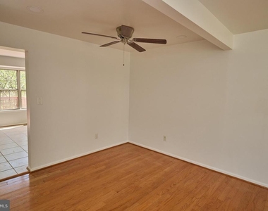 46760 Hobblebush Terrace - Photo Thumbnail 17