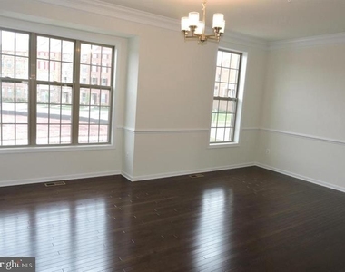 43112 India Wharf Square - Photo Thumbnail 13