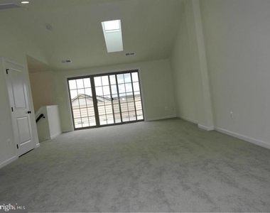 43112 India Wharf Square - Photo Thumbnail 18