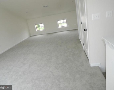 43112 India Wharf Square - Photo Thumbnail 20