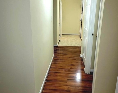 2226 Castle Rock Square - Photo Thumbnail 13
