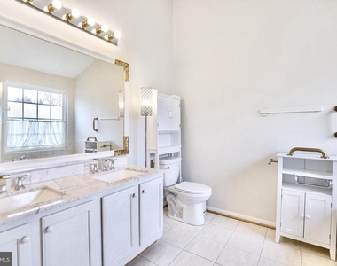 7372 Ardglass Drive - Photo Thumbnail 29