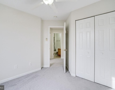 7372 Ardglass Drive - Photo Thumbnail 33