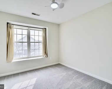 7372 Ardglass Drive - Photo Thumbnail 34