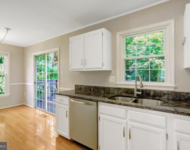 7926 Pebble Brook Court - Photo Thumbnail 10