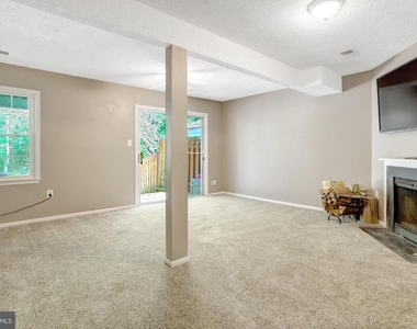 7926 Pebble Brook Court - Photo Thumbnail 20
