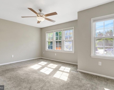 7926 Pebble Brook Court - Photo Thumbnail 12