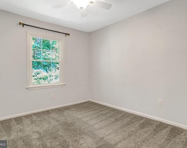 7926 Pebble Brook Court - Photo Thumbnail 16
