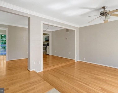 7926 Pebble Brook Court - Photo Thumbnail 5