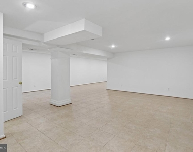 903 Ridge Drive - Photo Thumbnail 36