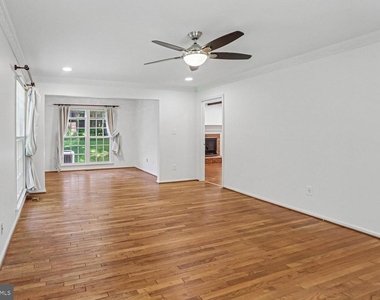 903 Ridge Drive - Photo Thumbnail 10
