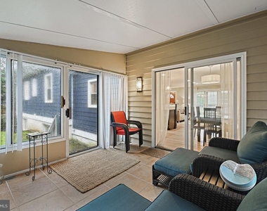 1008 Park Street Se - Photo Thumbnail 20
