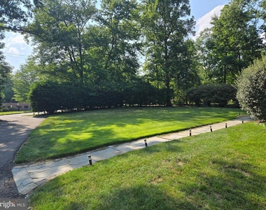 1008 Park Street Se - Photo Thumbnail 36