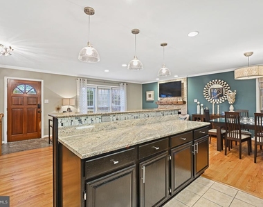 1008 Park Street Se - Photo Thumbnail 18