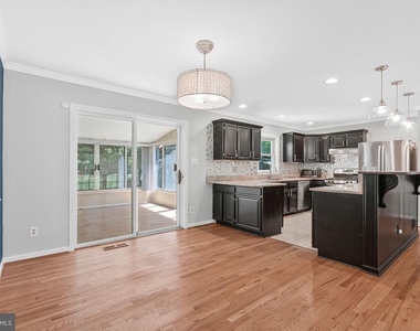 1008 Park Street Se - Photo Thumbnail 51