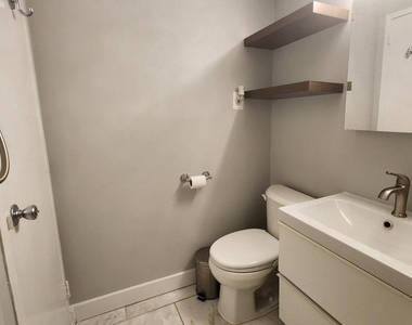 2500 N Van Dorn Street - Photo Thumbnail 26