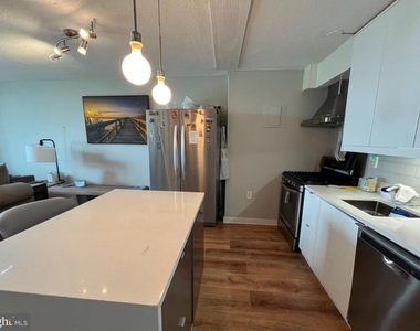 2500 N Van Dorn Street - Photo Thumbnail 22