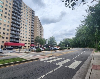 2500 N Van Dorn Street - Photo Thumbnail 8