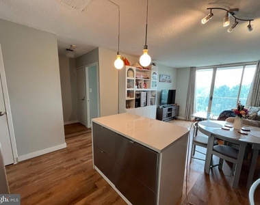 2500 N Van Dorn Street - Photo Thumbnail 21