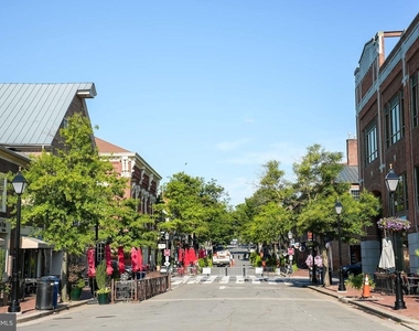915 N Patrick Street - Photo Thumbnail 21