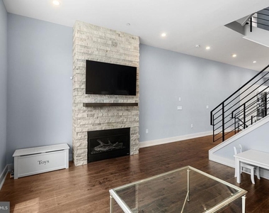 602 N 5th Street - Photo Thumbnail 14