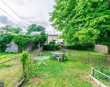 456 Lyceum Avenue - Photo Thumbnail 12