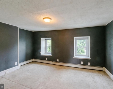 456 Lyceum Avenue - Photo Thumbnail 25