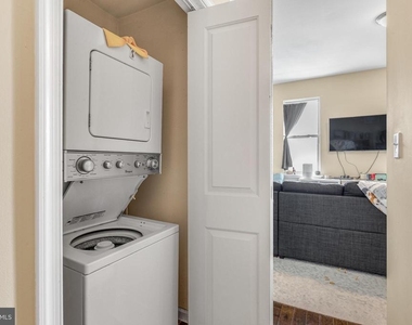 1536 S 19th Street - Photo Thumbnail 14