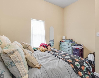 1536 S 19th Street - Photo Thumbnail 6