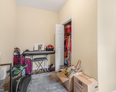 1536 S 19th Street - Photo Thumbnail 8