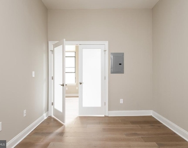33 Letitia Street - Photo Thumbnail 39