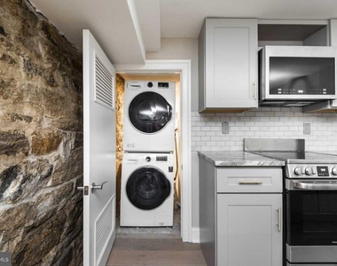 33 Letitia Street - Photo Thumbnail 3